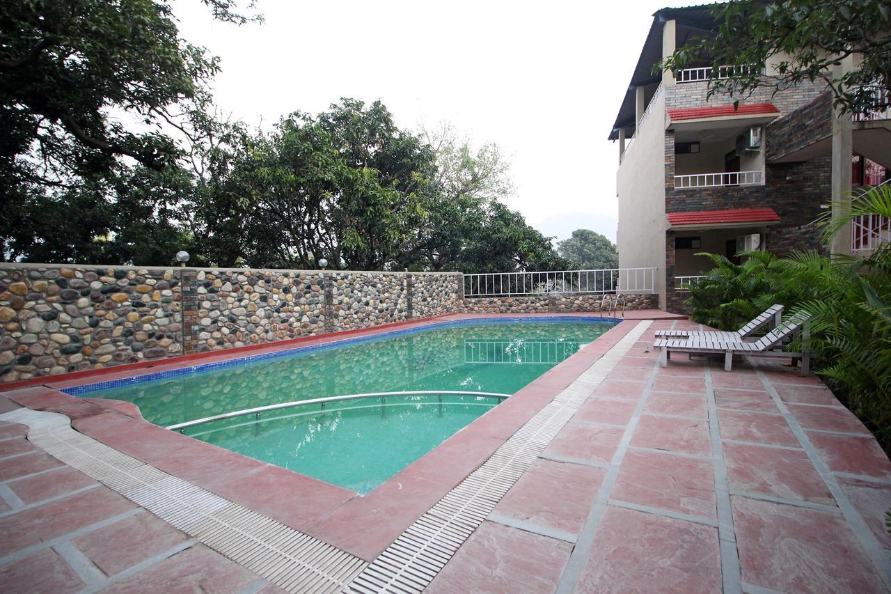 V Resorts Dukes Den Resort Rāmnagar Exterior foto